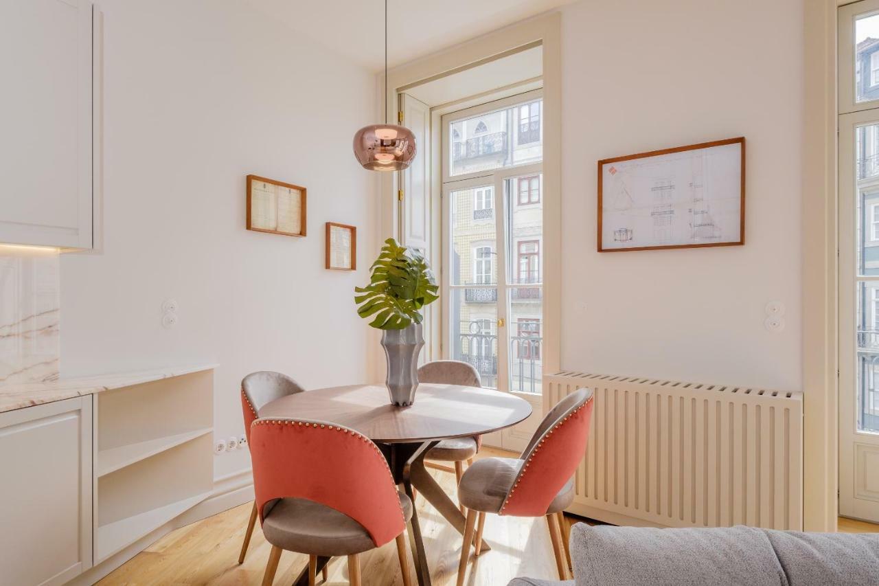 Boutique Rentals-Kihara'S Ribeira Apt With Great Views Porto Exterior foto