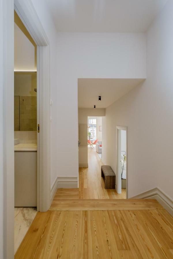 Boutique Rentals-Kihara'S Ribeira Apt With Great Views Porto Exterior foto